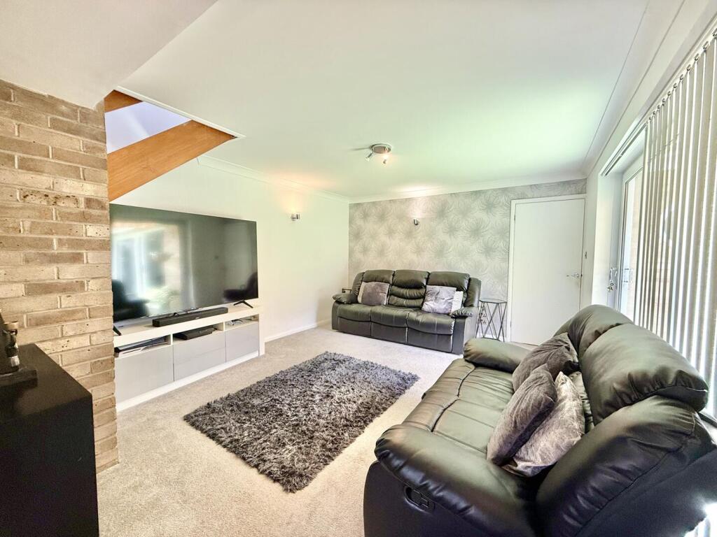 House in Highcliffe-on-Sea, Highcliffe and Walkford - View 5