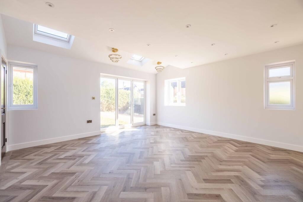 House in Slough, Hitcham, Burnham - View 3