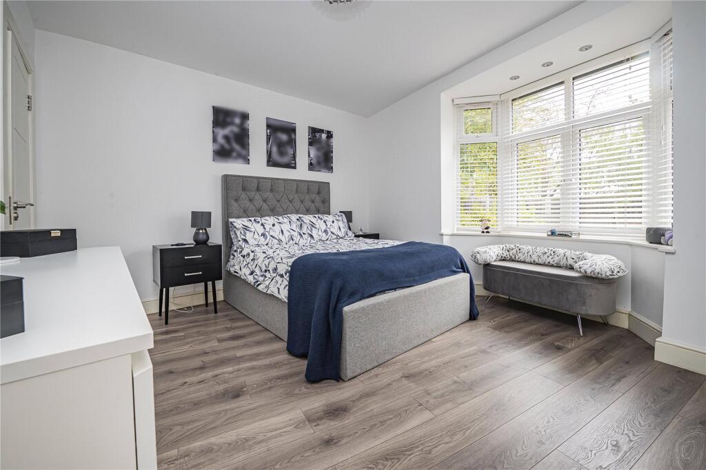 Apartment in London, New Malden - View 5