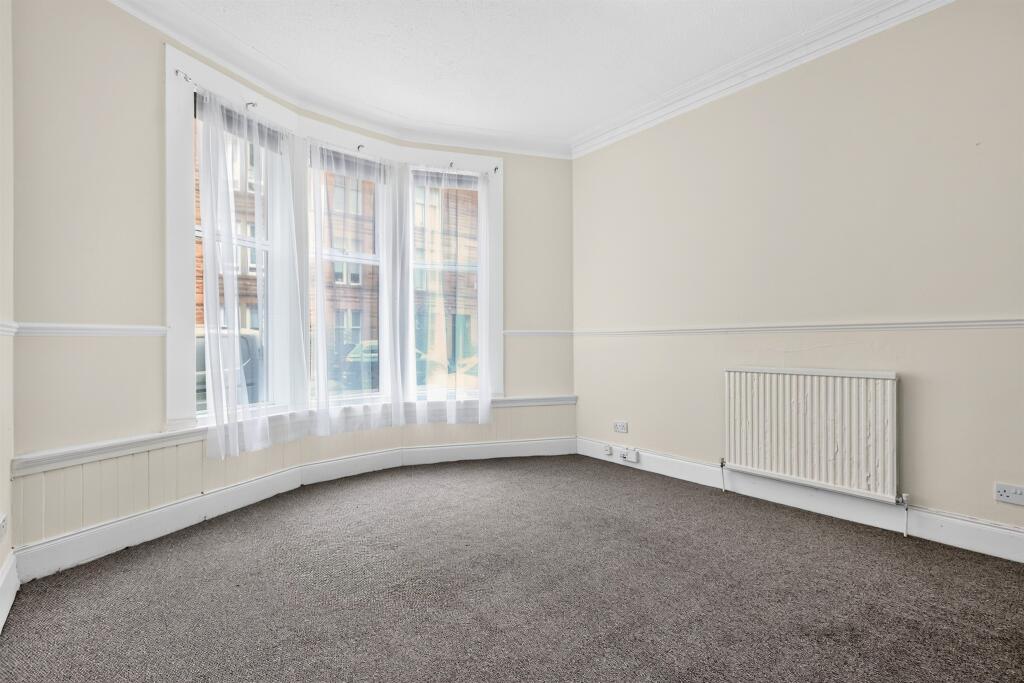 Apartment in Glasgow - View 4