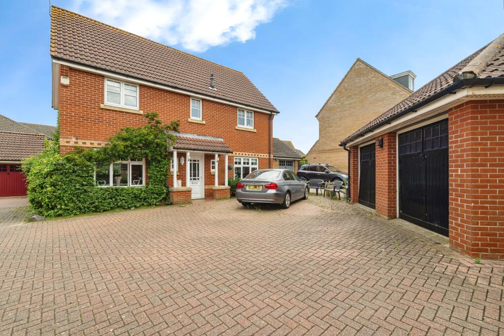 Main image of property: Yewdale, Lowestoft, NR33