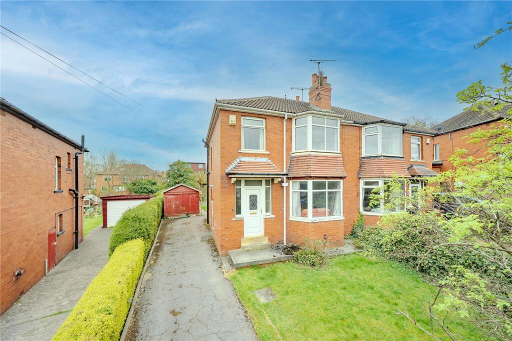 Main image of property: Chelwood Crescent, Leeds, West Yorkshire