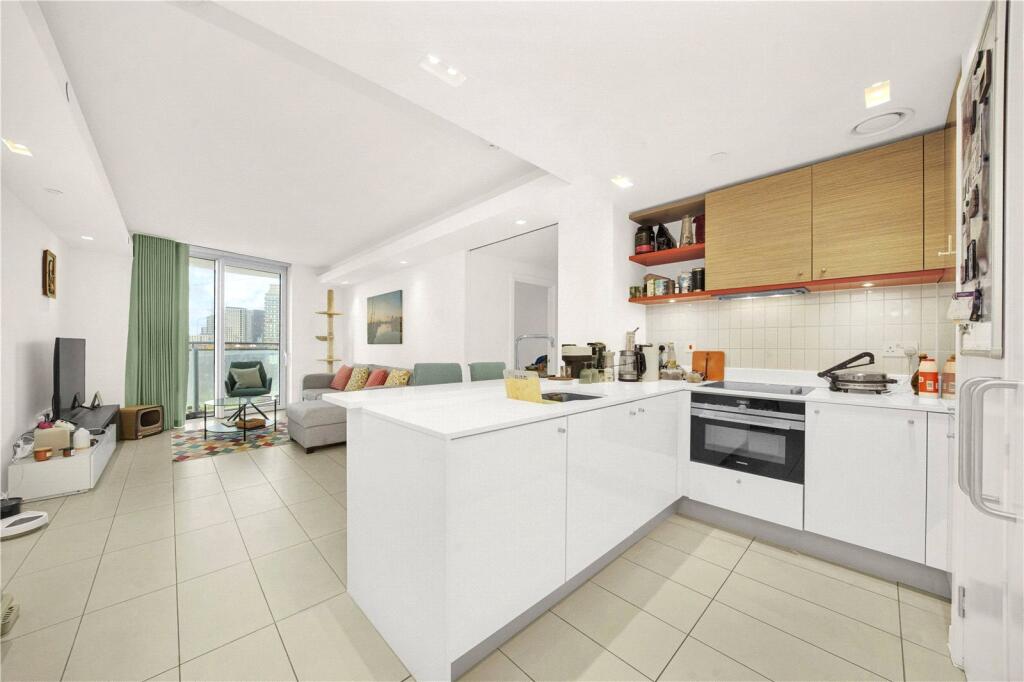 Apartment in London - View 2