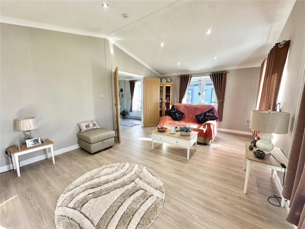 House in Darlington, Exelby, Leeming and Londonderry - View 5