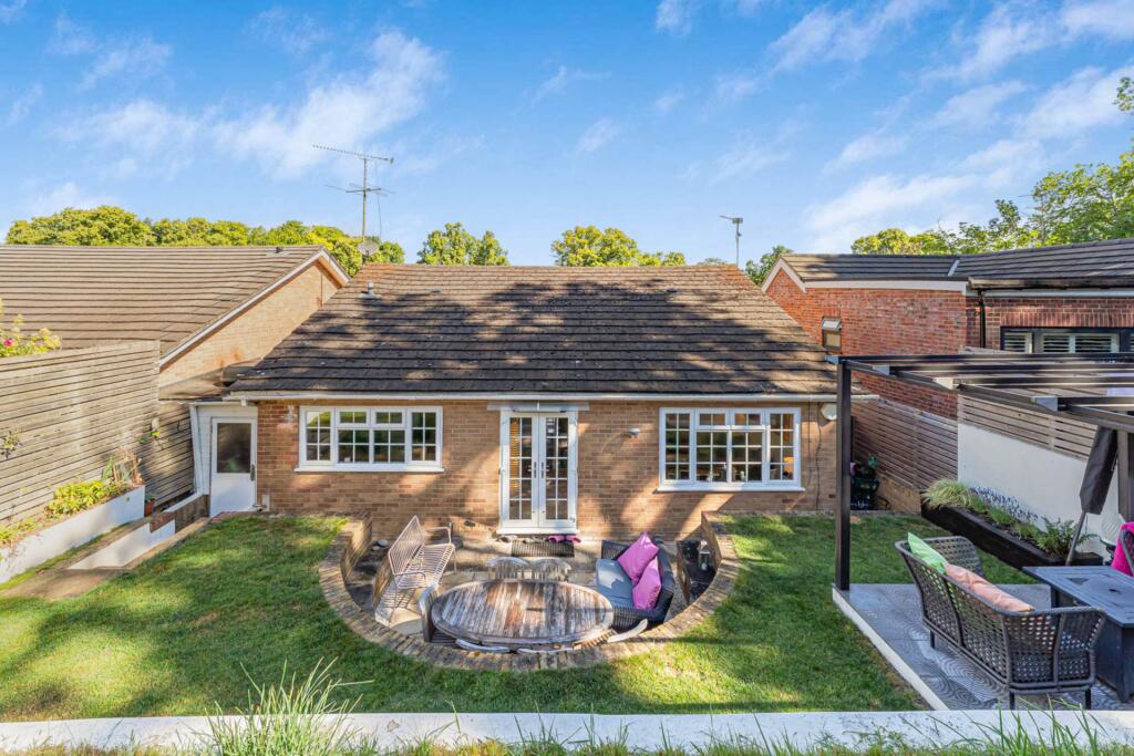Main image of property: Valley Road, Henley On Thames