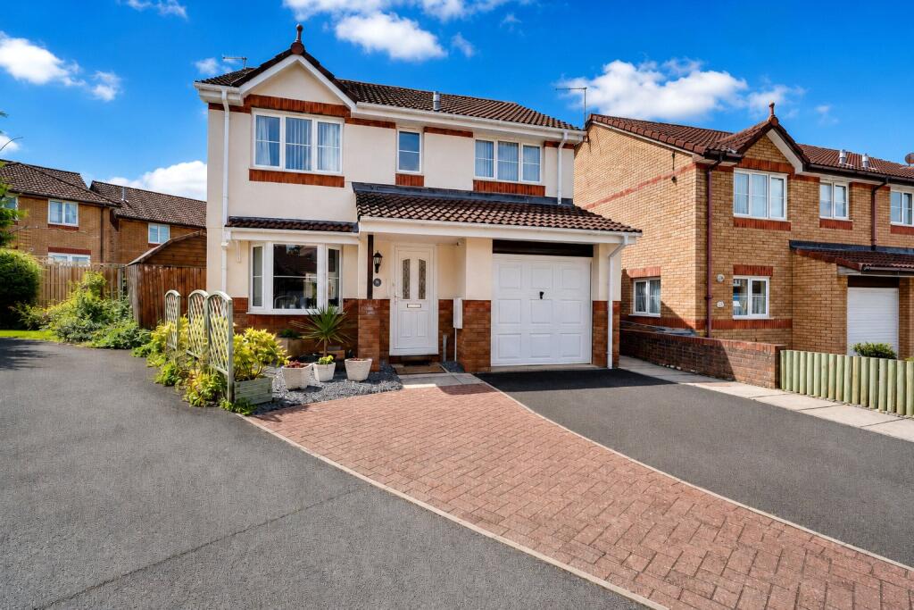 4-bed detached on Kilnwood Park, Roundswell, Barnstaple, Devon, EX31, £370,000