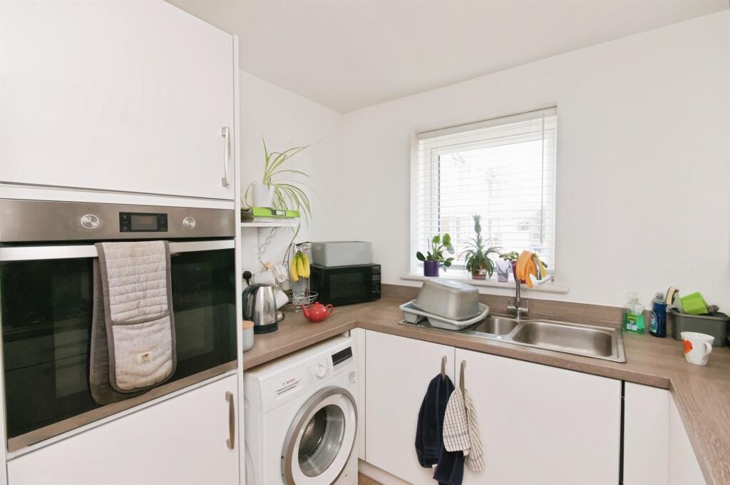 House in Bexhill-on-Sea, Old Town - View 5