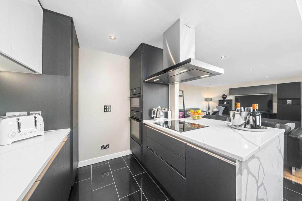 Apartment in Glasgow - View 5