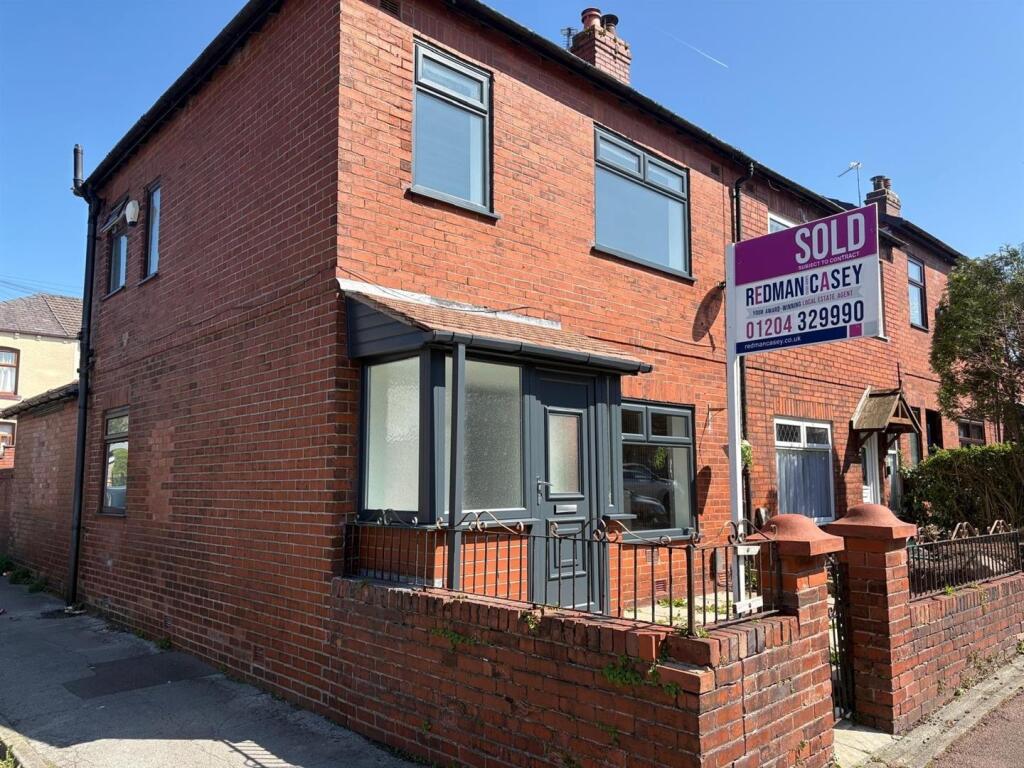 3-bed terraced on Mary Street West, Horwich, Bolton, £195,000