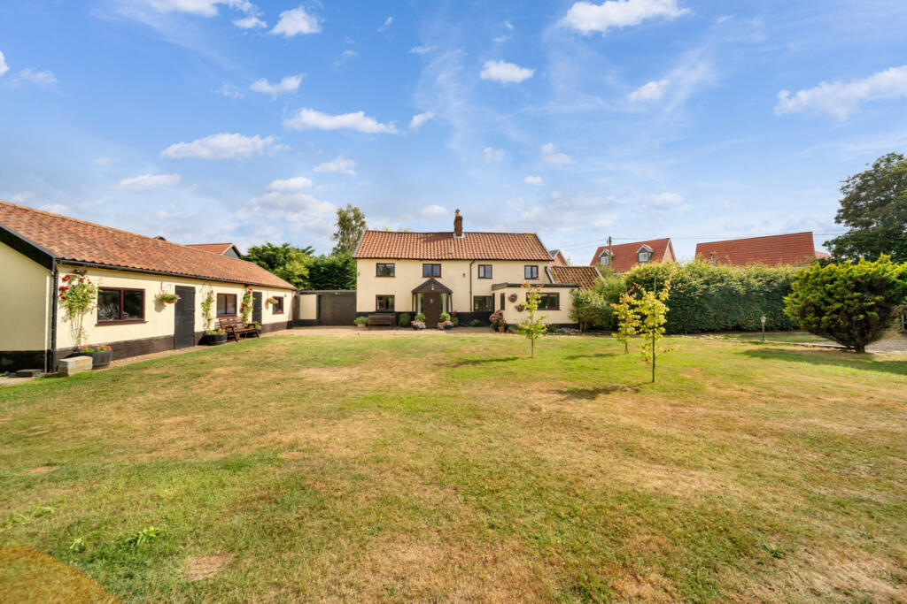 Main image of property: Rightup Lane, Wymondham, NR18