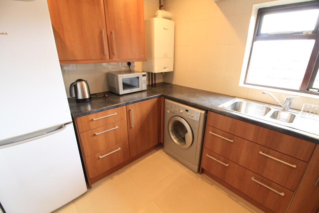 Apartment in Nottingham, Carrington - View 4
