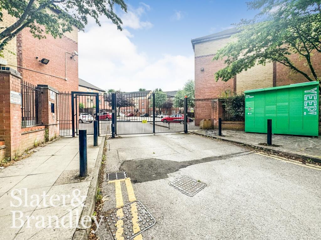 Property photo 8
