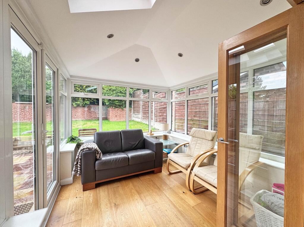 House in Oldham, Cowlishaw, Holden Fold - More