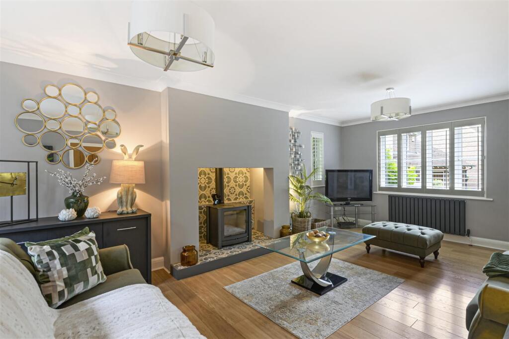 House in Tonbridge and Malling, Kings Hill - View 4