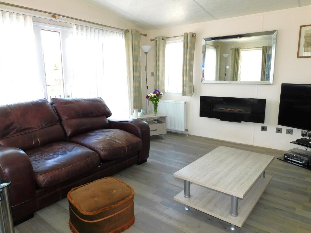 Heron Orchard Holiday Park, Frostley Gate photo 3