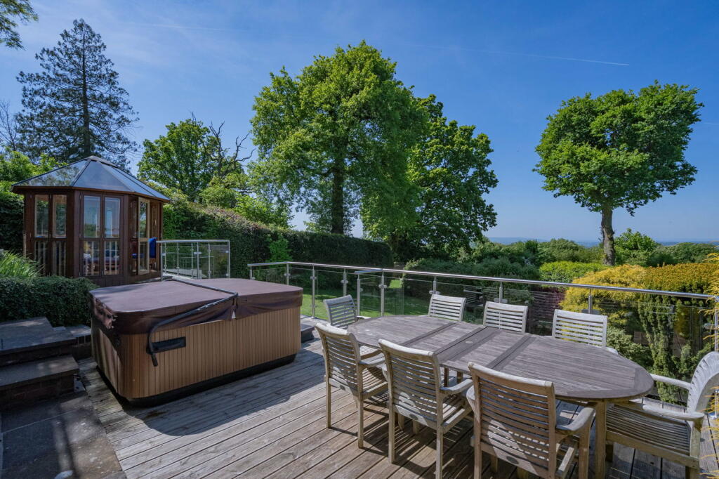 House in West Malvern - View 2