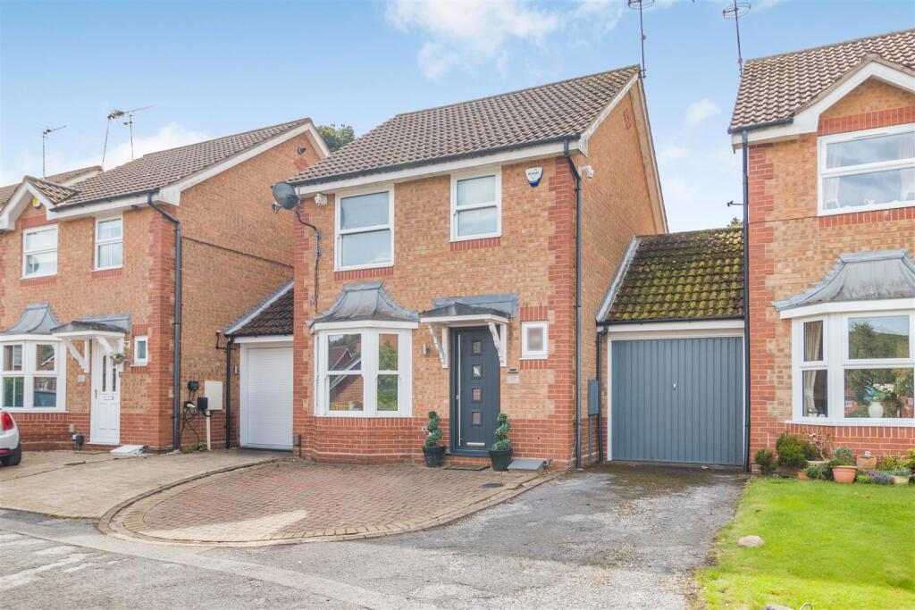 Main image of property: Bird Close, Mansfield