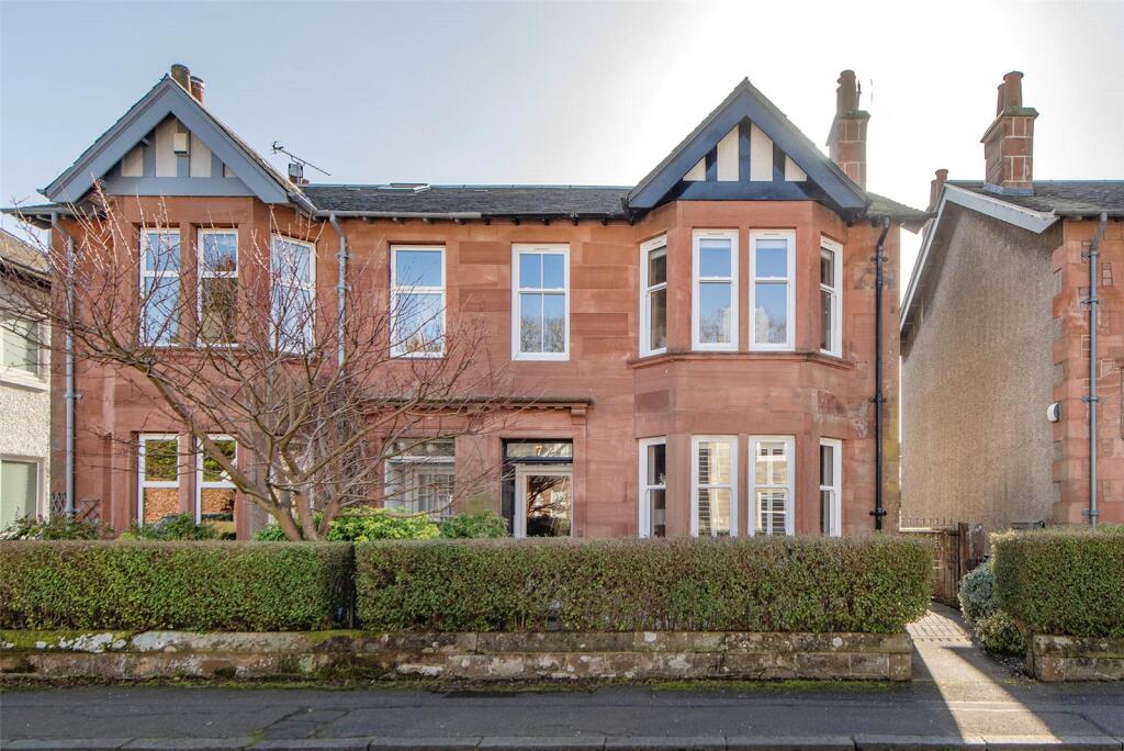 Main image of property: 7 Lennox Avenue, Stirling, FK7