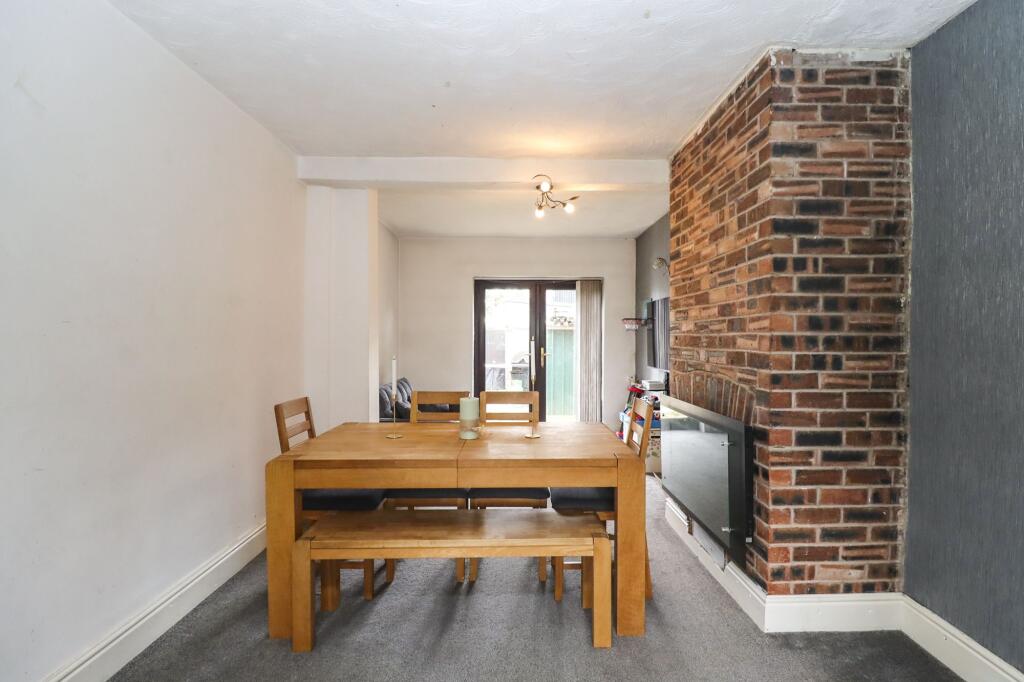 Cleveleys Road, Great Sankey, Warrington photo 4