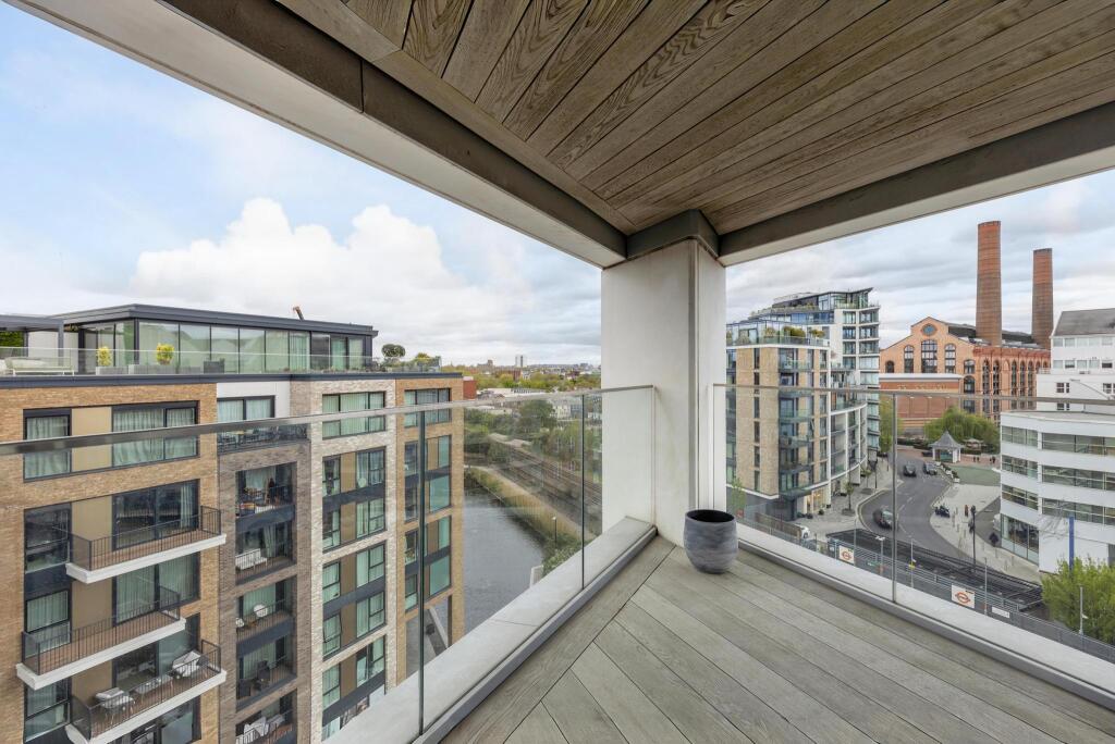 Apartment in London - View 3
