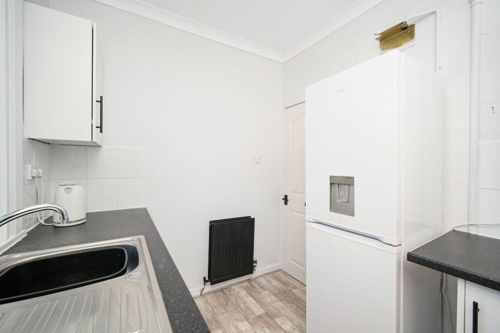 Apartment in Edinburgh - More