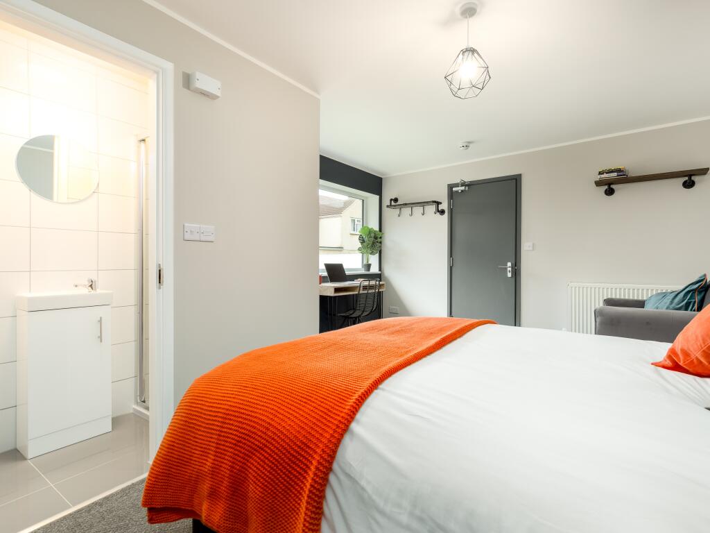 Main image of property: Arnolds Way