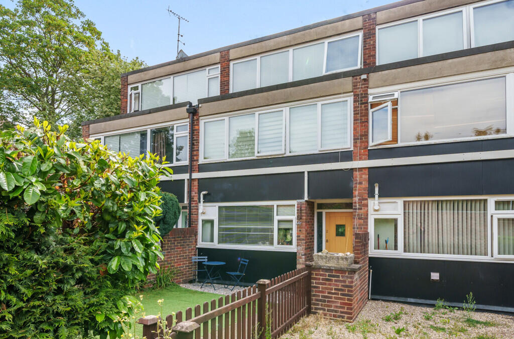 Main image of property: Grangedale Close, Northwood, Middlesex
