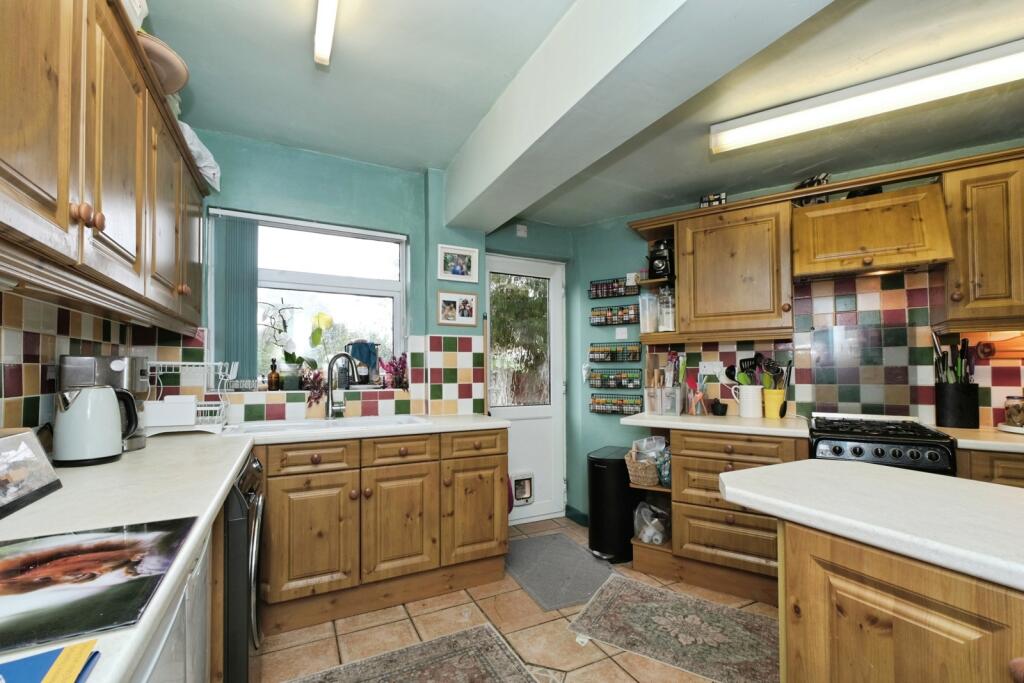House in Nottingham - View 5