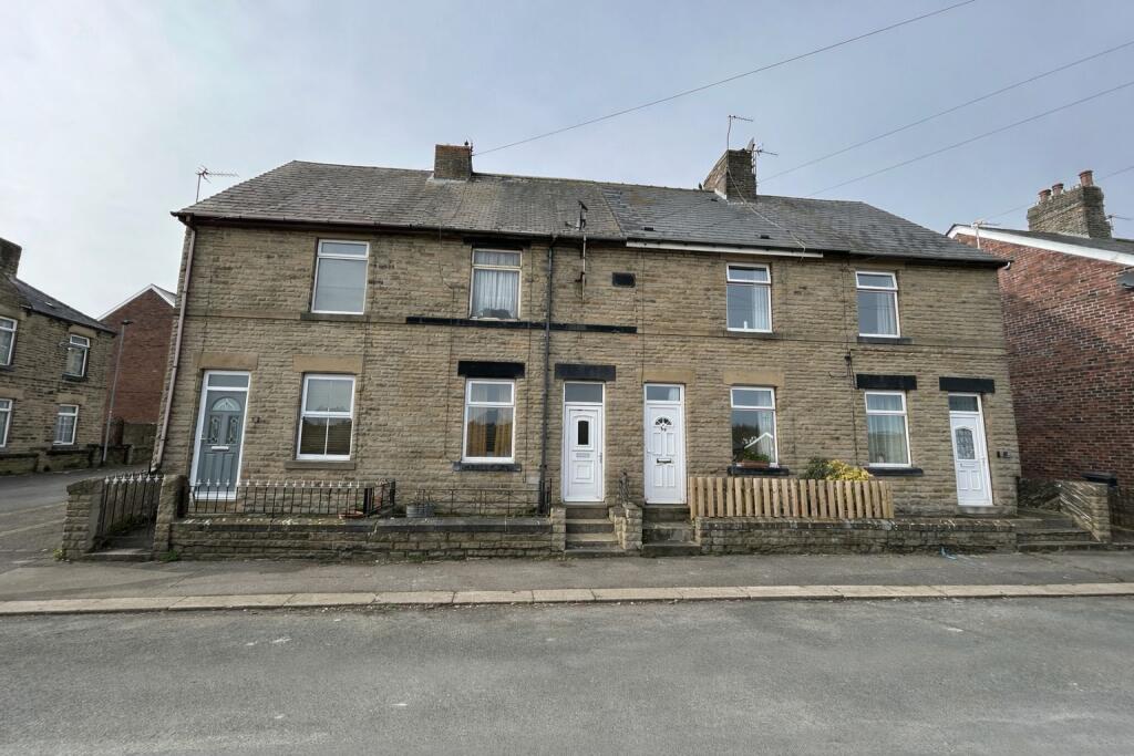 Main image of property: 94 Tinker Lane, Hoyland, Barnsley S74 0PW