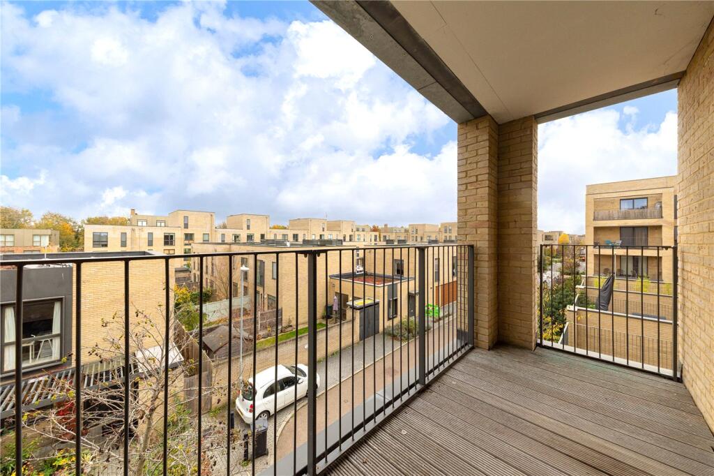 Main image of property: Seekings Close, Trumpington, Cambridge, Cambridgeshire