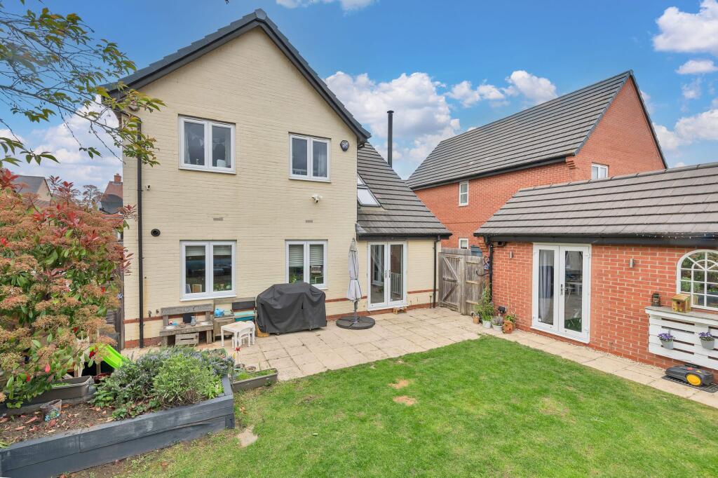 Poppy Drive, Ampthill, MK45 photo 4