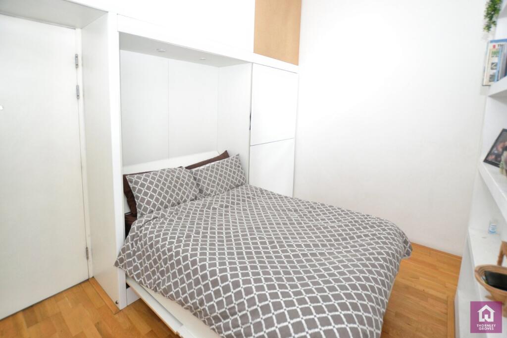 Apartment in Salford, Ordsall - View 4