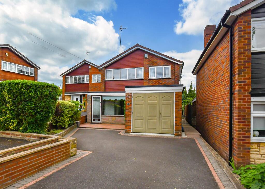 Main image of property: Hopyard Close, Dudley