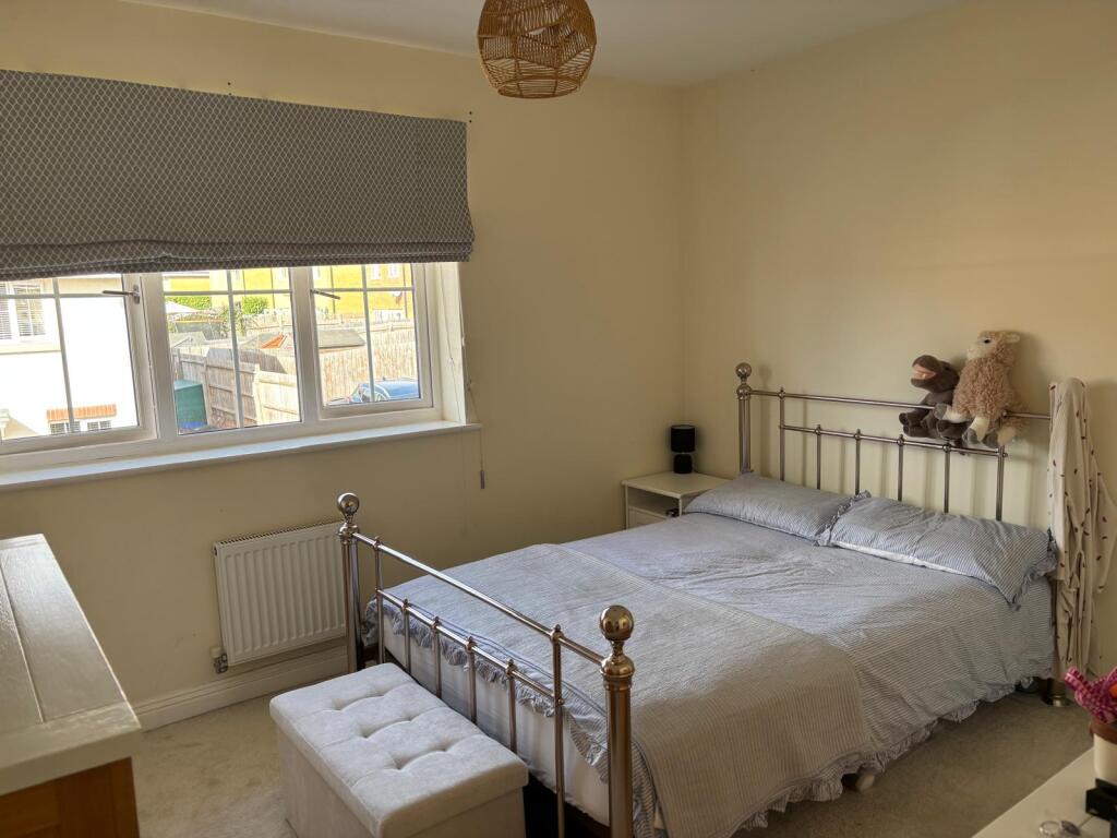 House in Ludgershall, Wiltshire - View 5