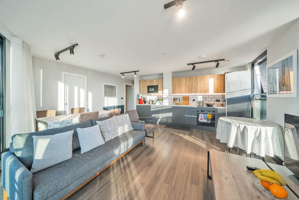 Apartment in London - View 3