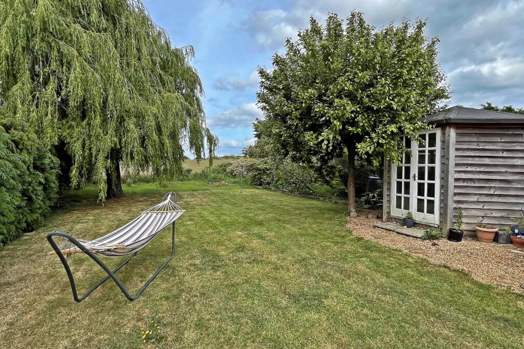 House in Flitton, Wardhedges - View 2