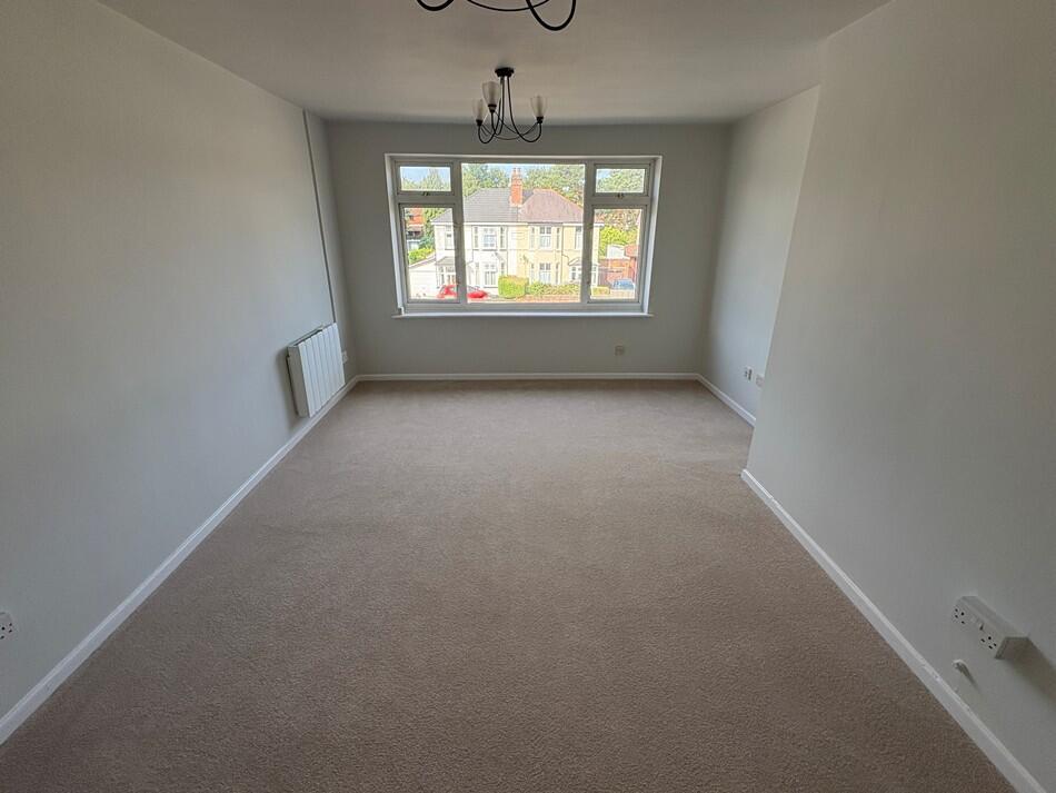 Apartment in Walsall - More