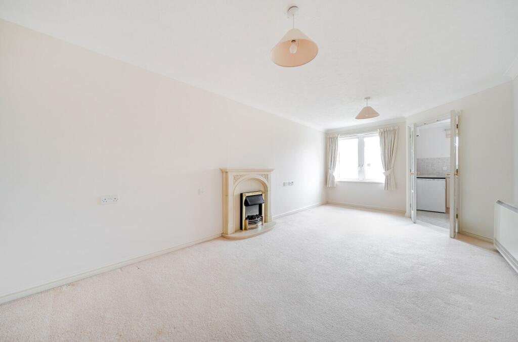 Stockbridge Road, Chichester, PO19 - View 2