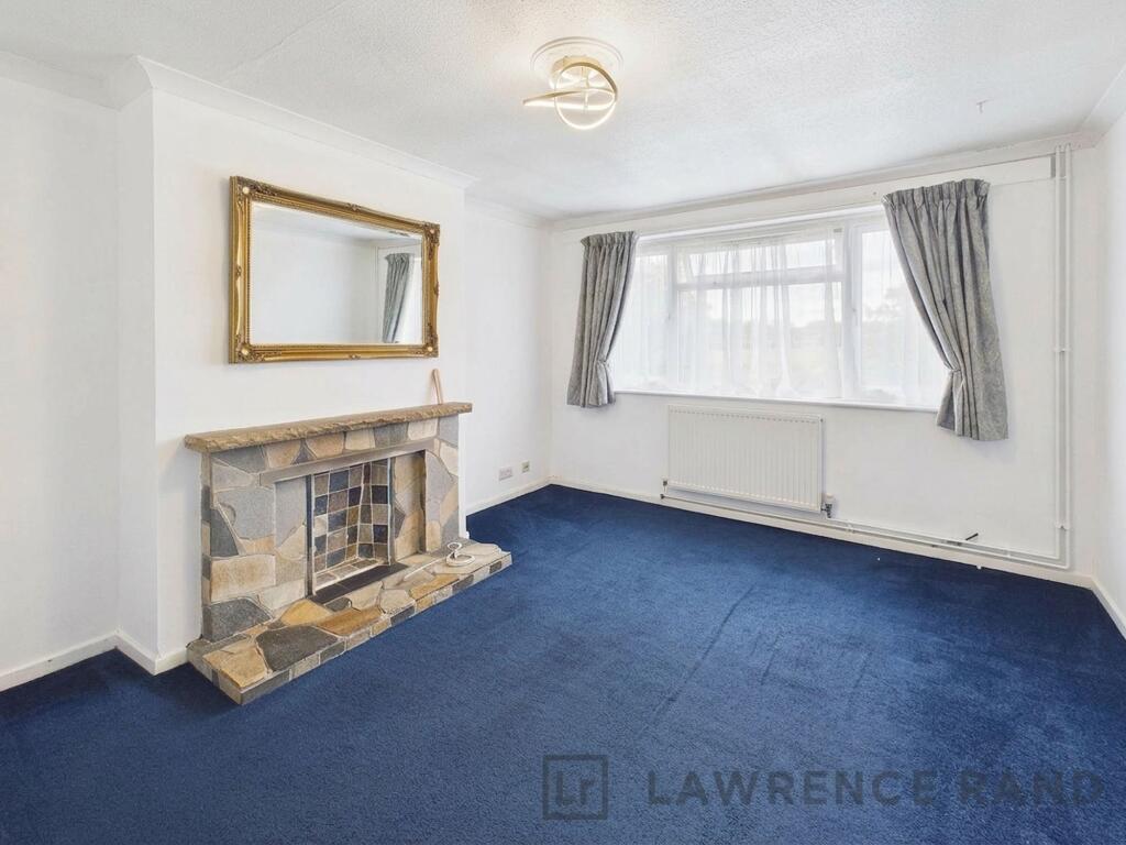 Apartment in Southall - View 2