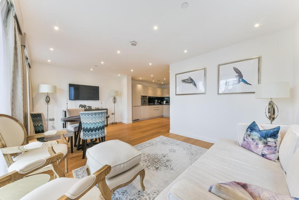 Main image of property: Clonmel Court, 14 Turnberry Quay, London, E14