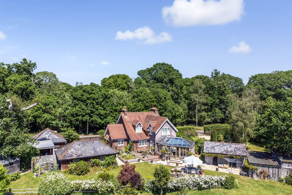 Main image of property: Brook, Lyndhurst, SO43