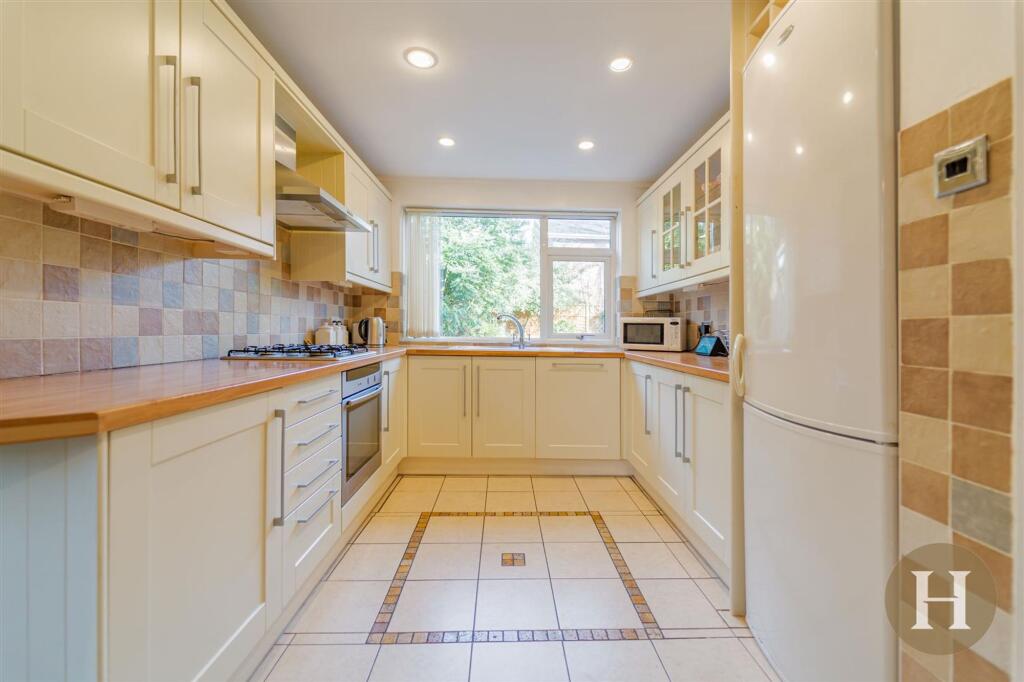 Augustus Road, Birmingham, B15 - View 5