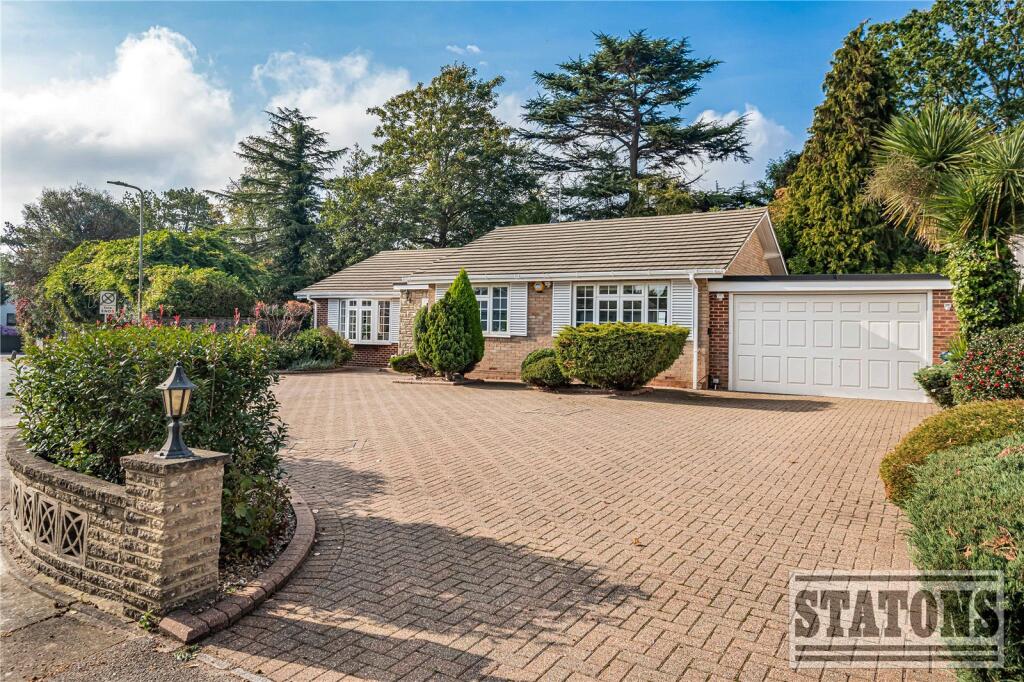 Main image of property: Field End, Arkley, Hertfordshire, EN5