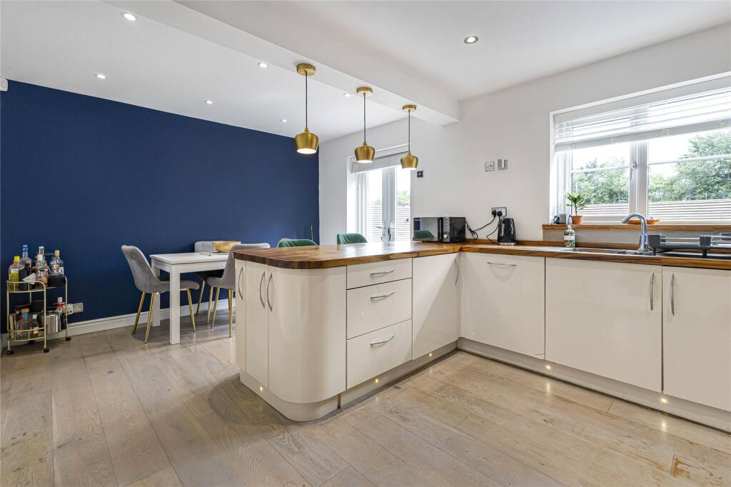 House in Dartford, Swanscombe and Greenhithe - View 5