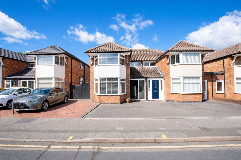 Main image of property: Gaydon Road, Solihull, B92