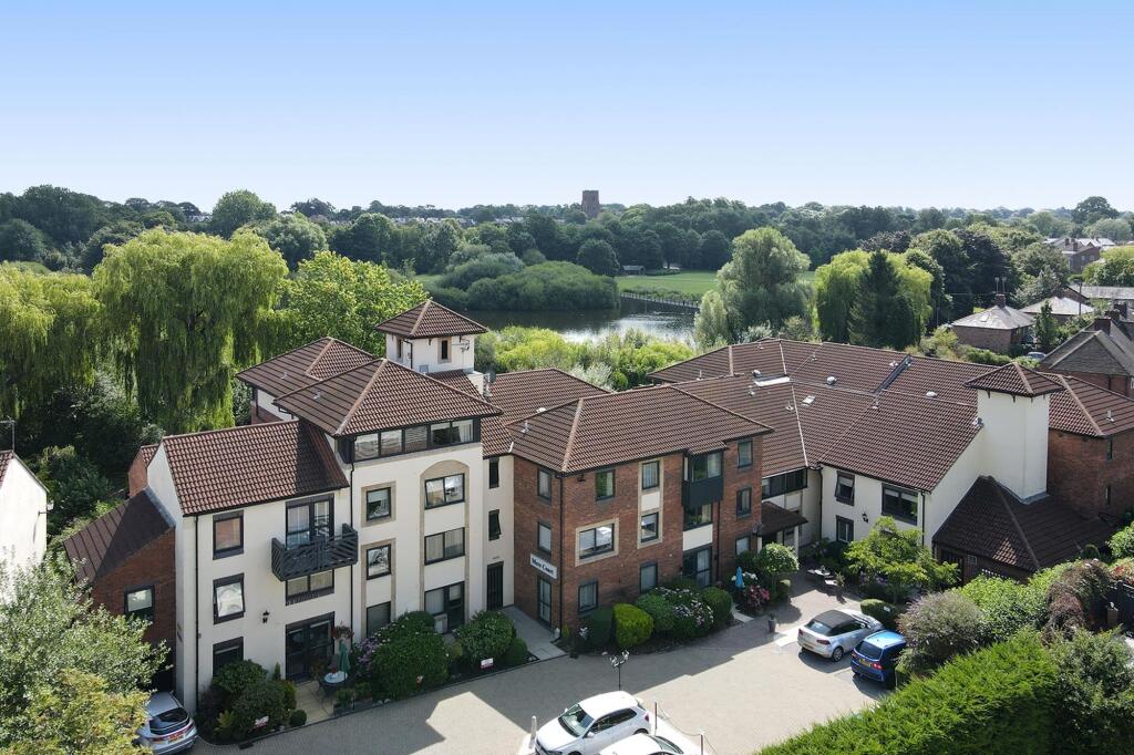 1-bed house on Ruskin Court, Mere Court Ruskin Court, WA16, £119,950