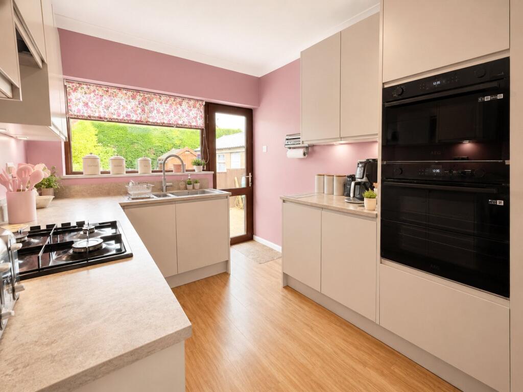 Newton Drive, Wirral, Merseyside, CH48 - View 3