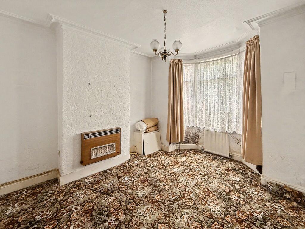 House in Salford, Greater Manchester - View 4