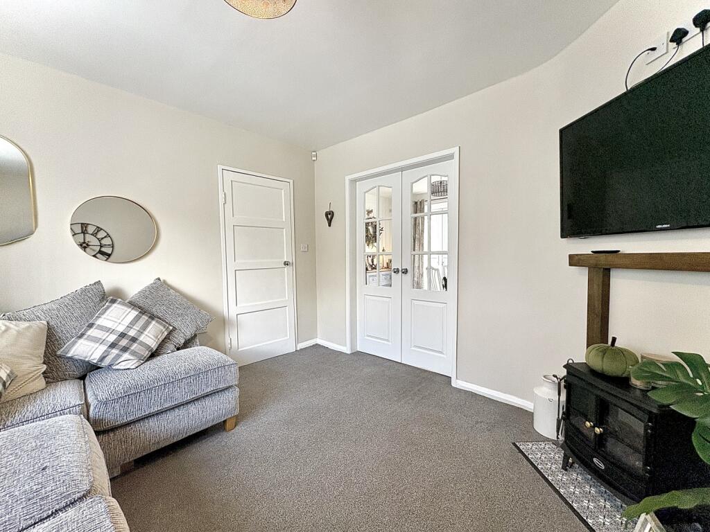 House in Wolverhampton, West Midlands - View 3