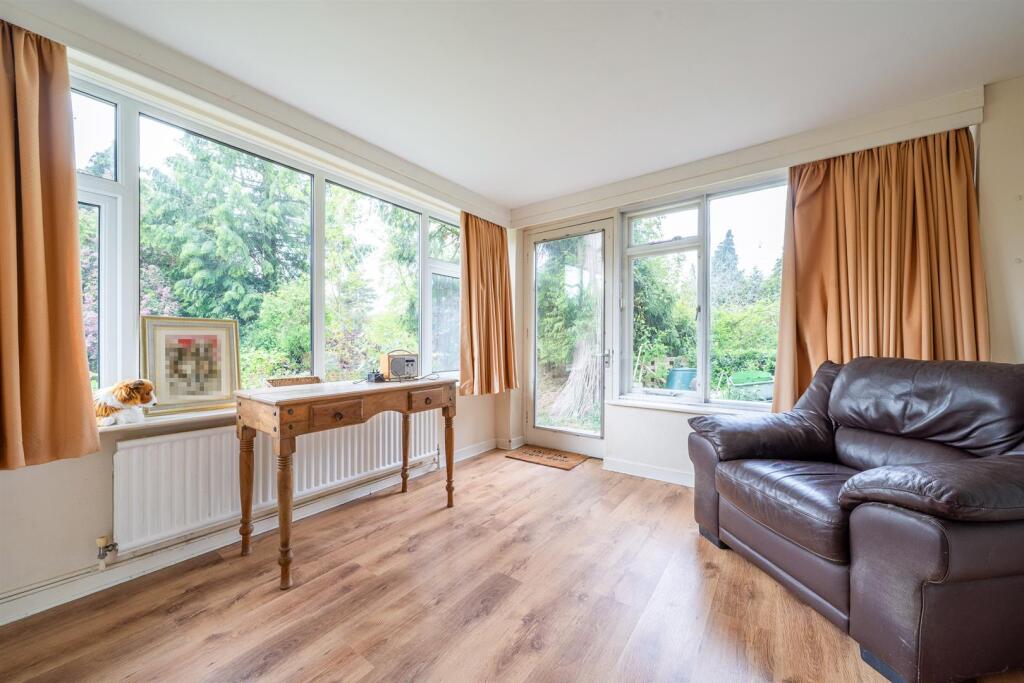 Livesey Road, Ludlow photo 4